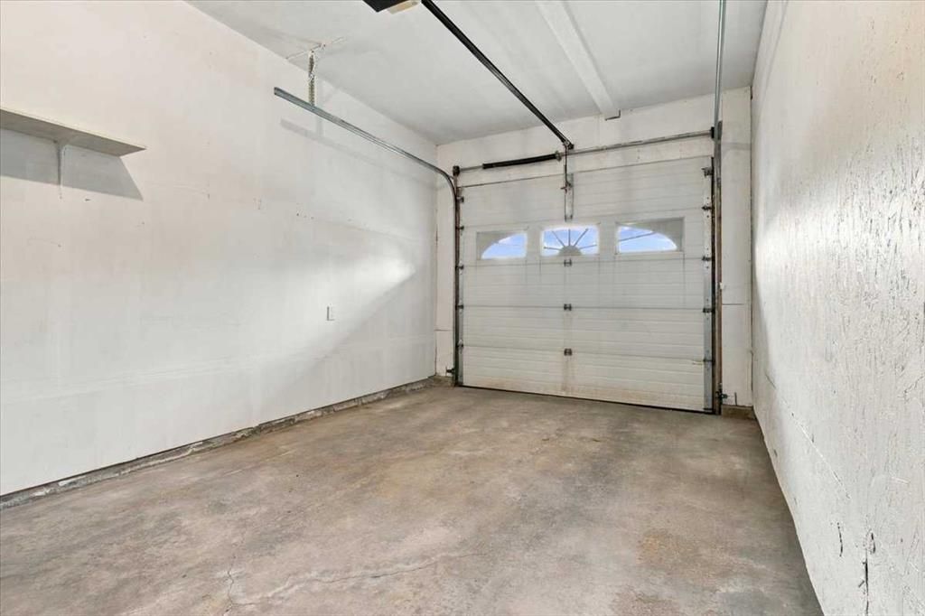 101, 10550 111 Street N - Photo 31