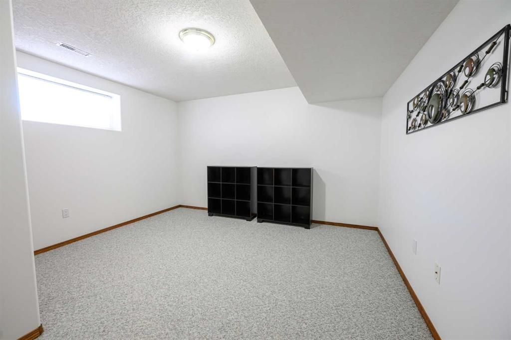 9114 110A Avenue  - Photo 31