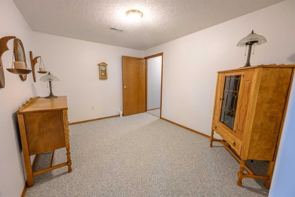 9114 110A Avenue  - Photo 33