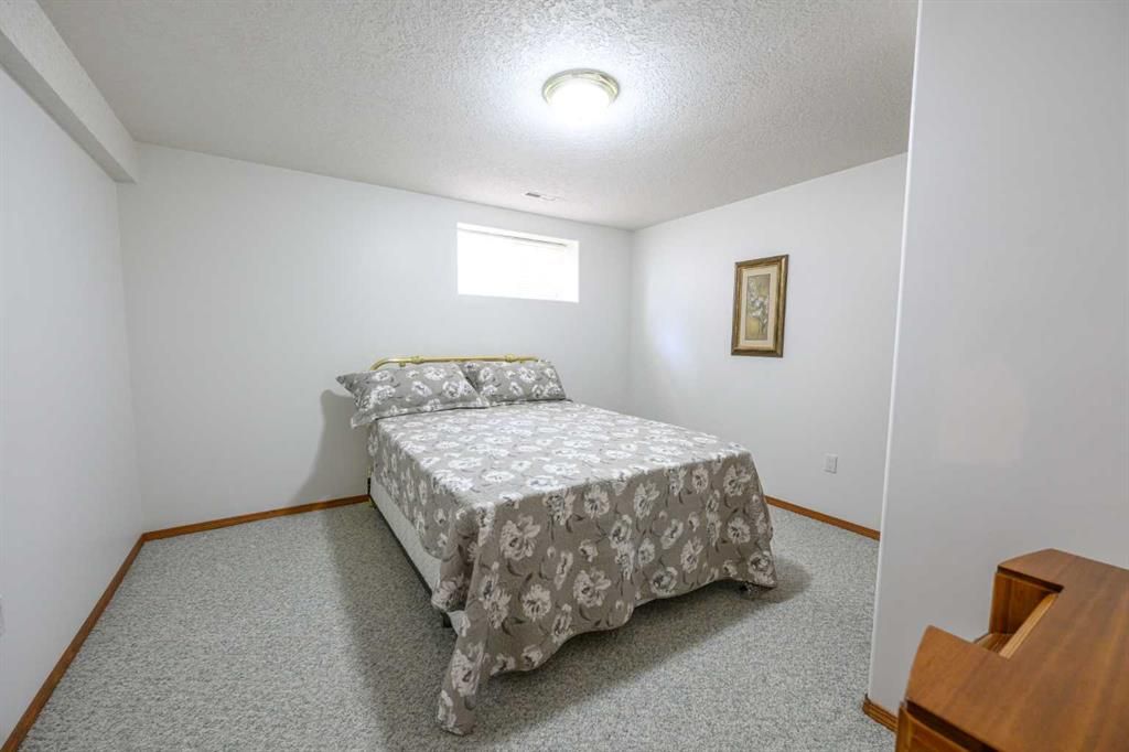 9114 110A Avenue  - Photo 34