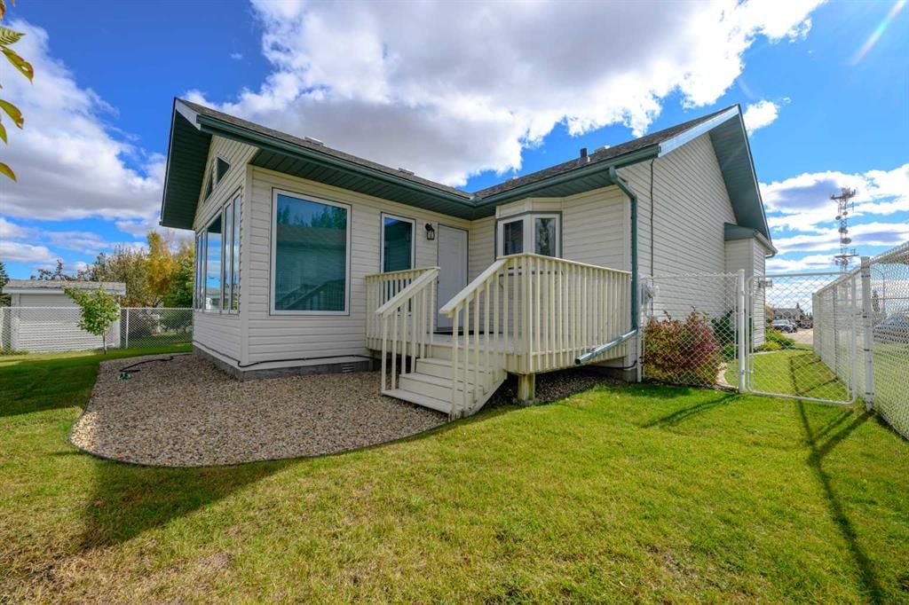 9114 110A Avenue  - Photo 41
