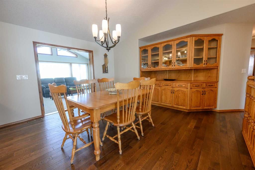 9114 110A Avenue  - Photo 7