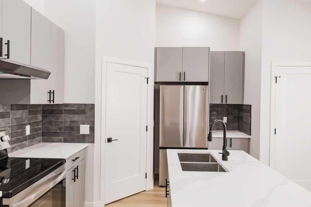 9403 100 Avenue  - Photo 16