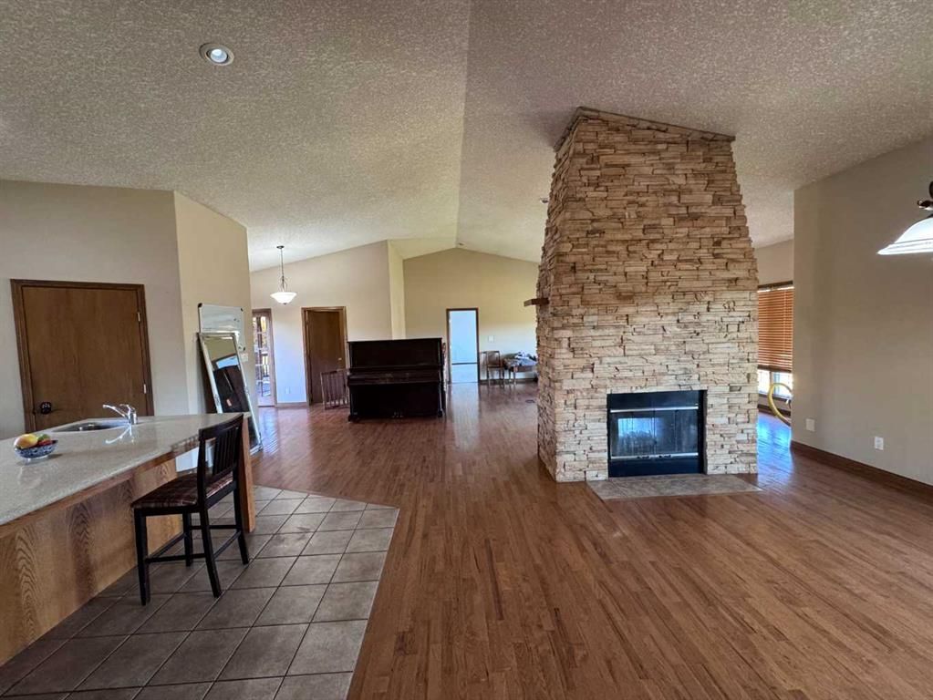 710070 Range Road 65   - Photo 17