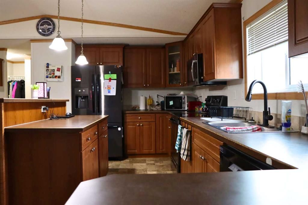 4912 54 Street   - Photo 16
