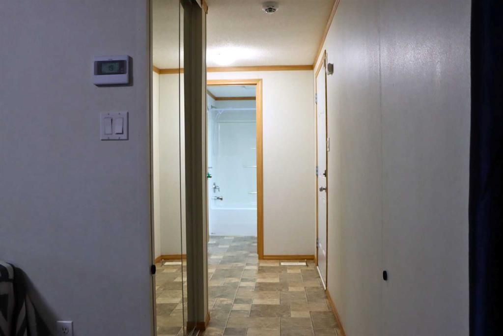 4912 54 Street   - Photo 21