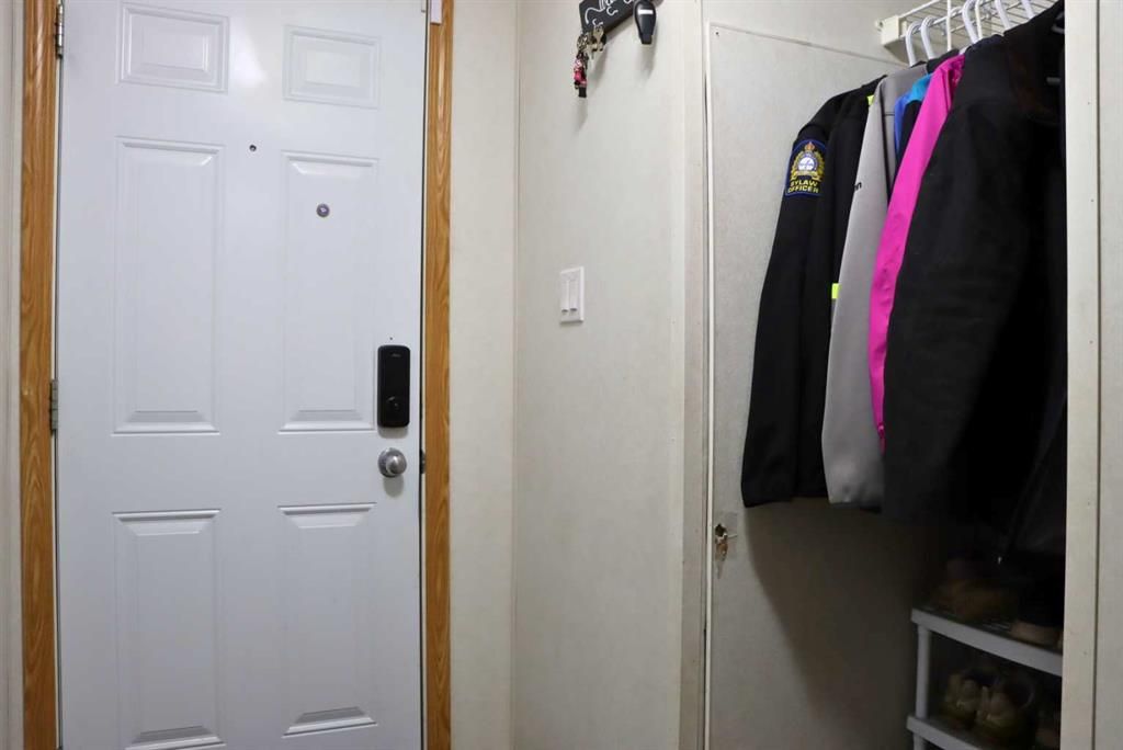 4912 54 Street   - Photo 27