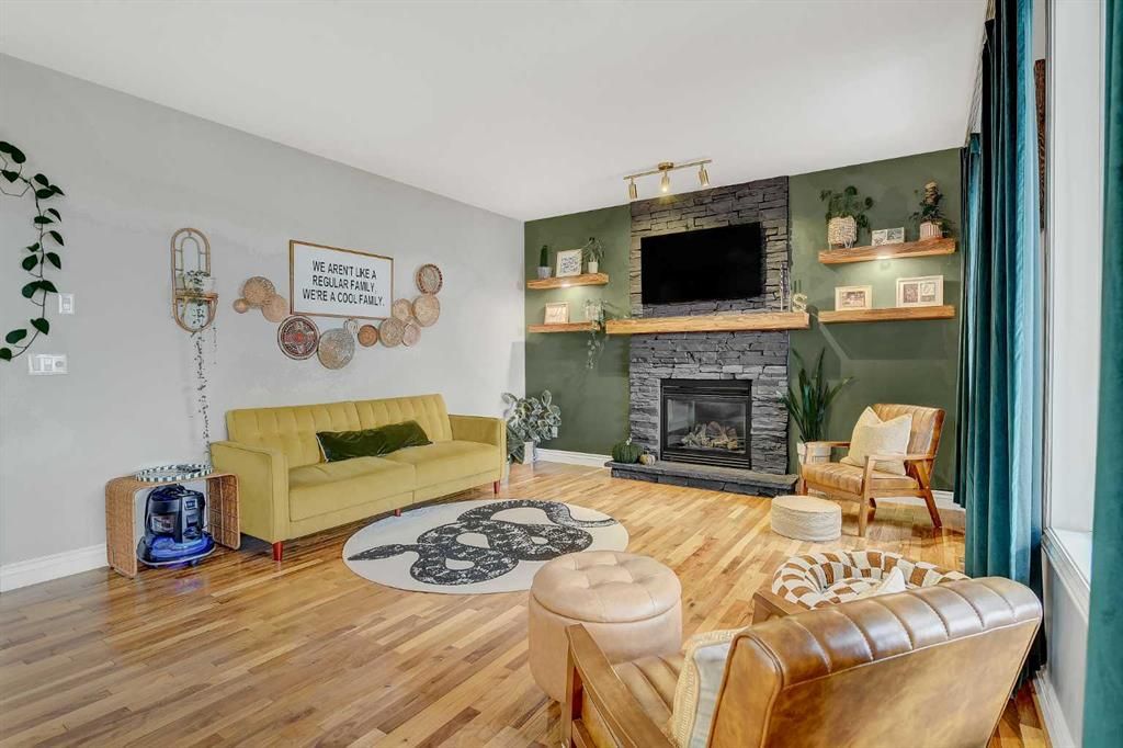 7321 88 Street  - Photo 13