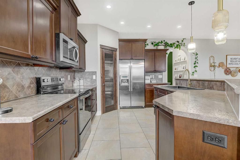 7321 88 Street  - Photo 19