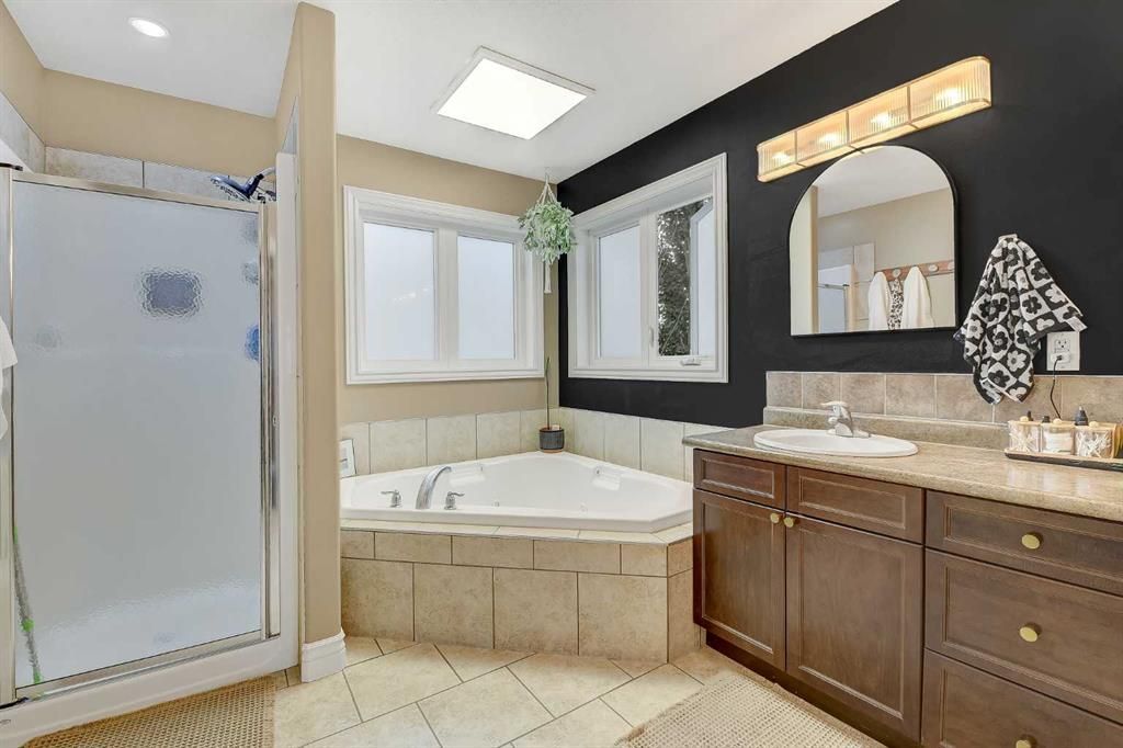 7321 88 Street  - Photo 31