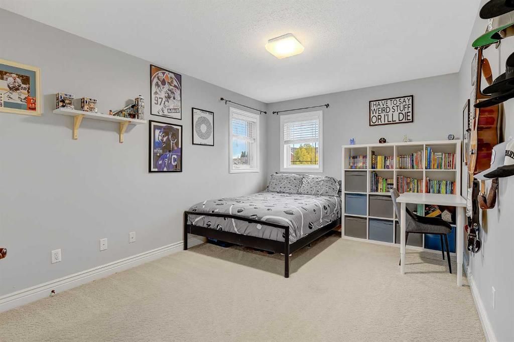 7321 88 Street  - Photo 35