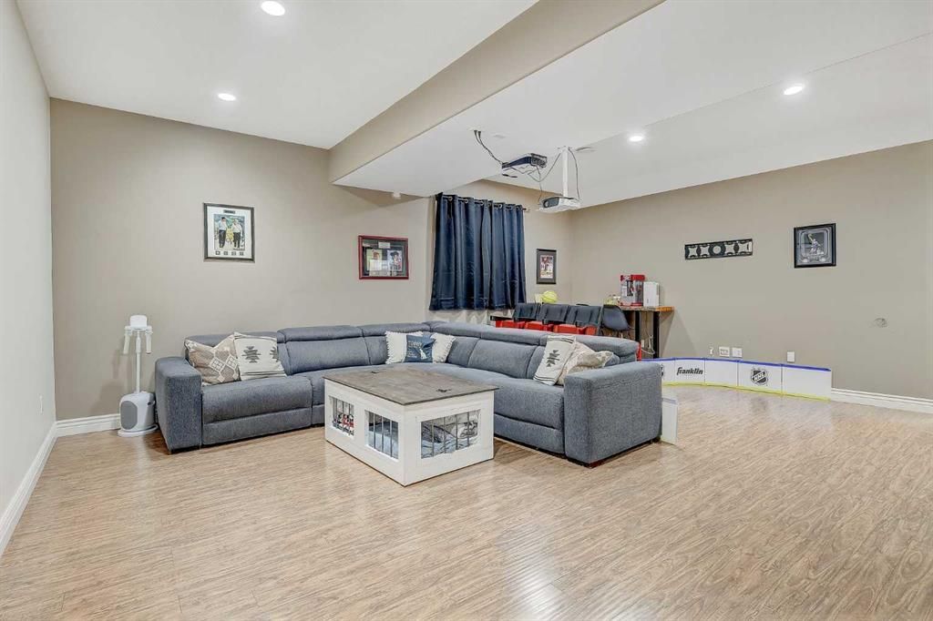 7321 88 Street  - Photo 38