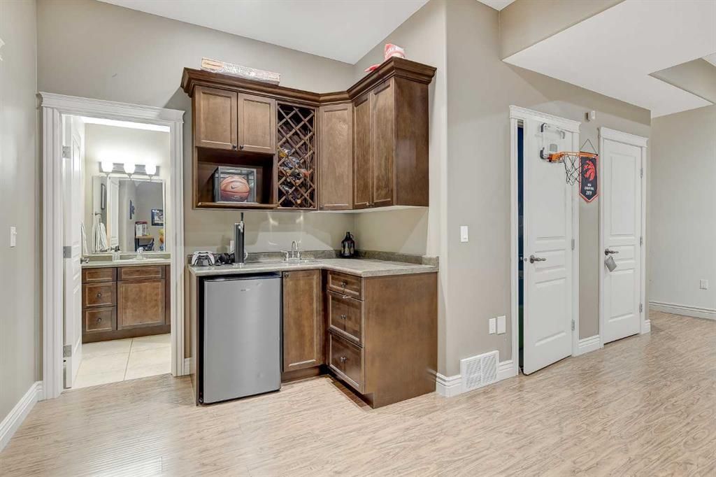 7321 88 Street  - Photo 41