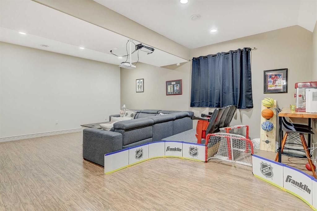 7321 88 Street  - Photo 42