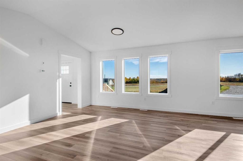 29, 25039 Township Road 722   - Photo 5