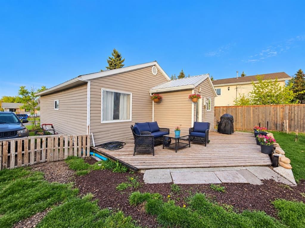 5122 45 Avenue  - Photo 21