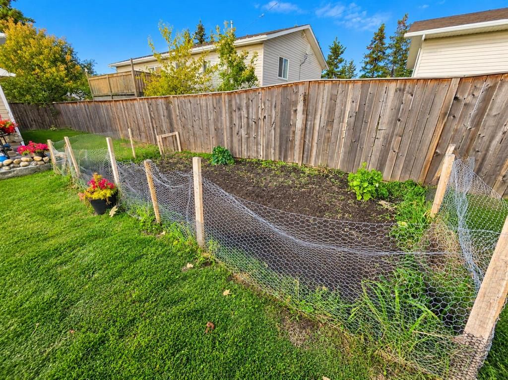 5122 45 Avenue  - Photo 23