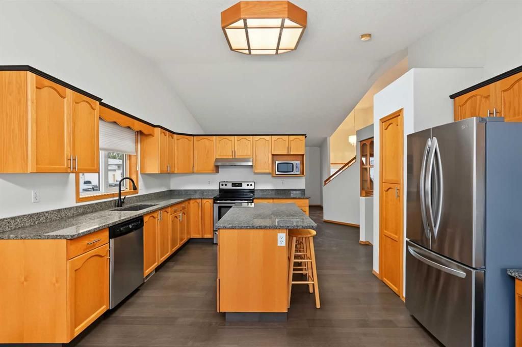 9323 69A Avenue  - Photo 4