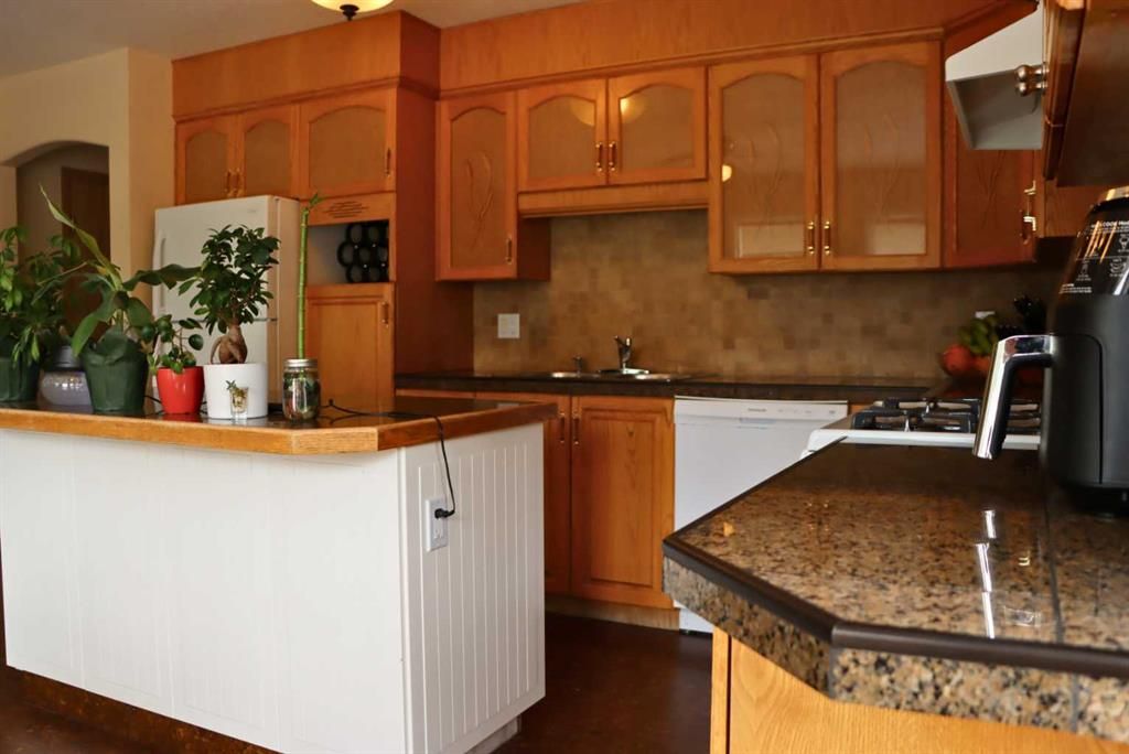 22276 Township Road 704   - Photo 11