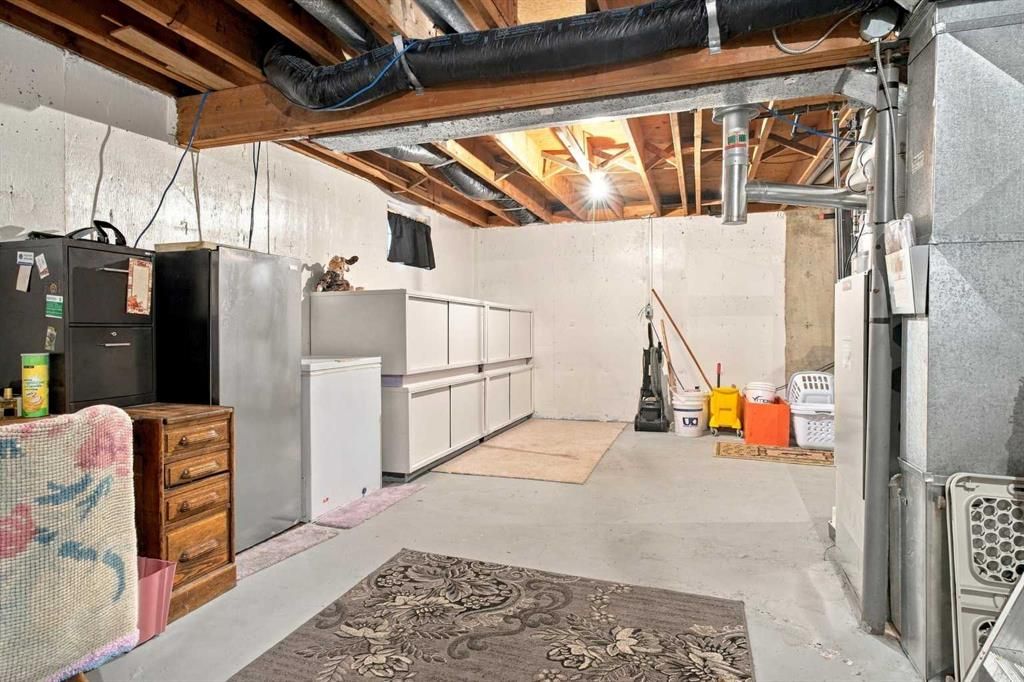 5013 47 Street  - Photo 33