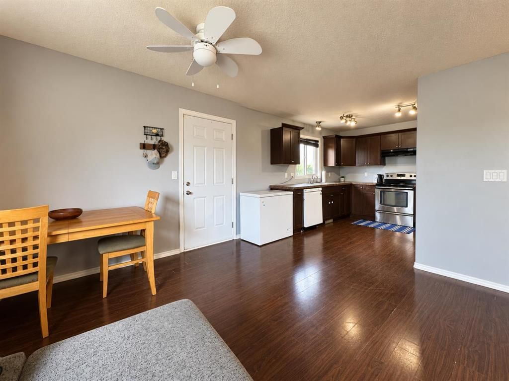 9527 93 Street  - Photo 13