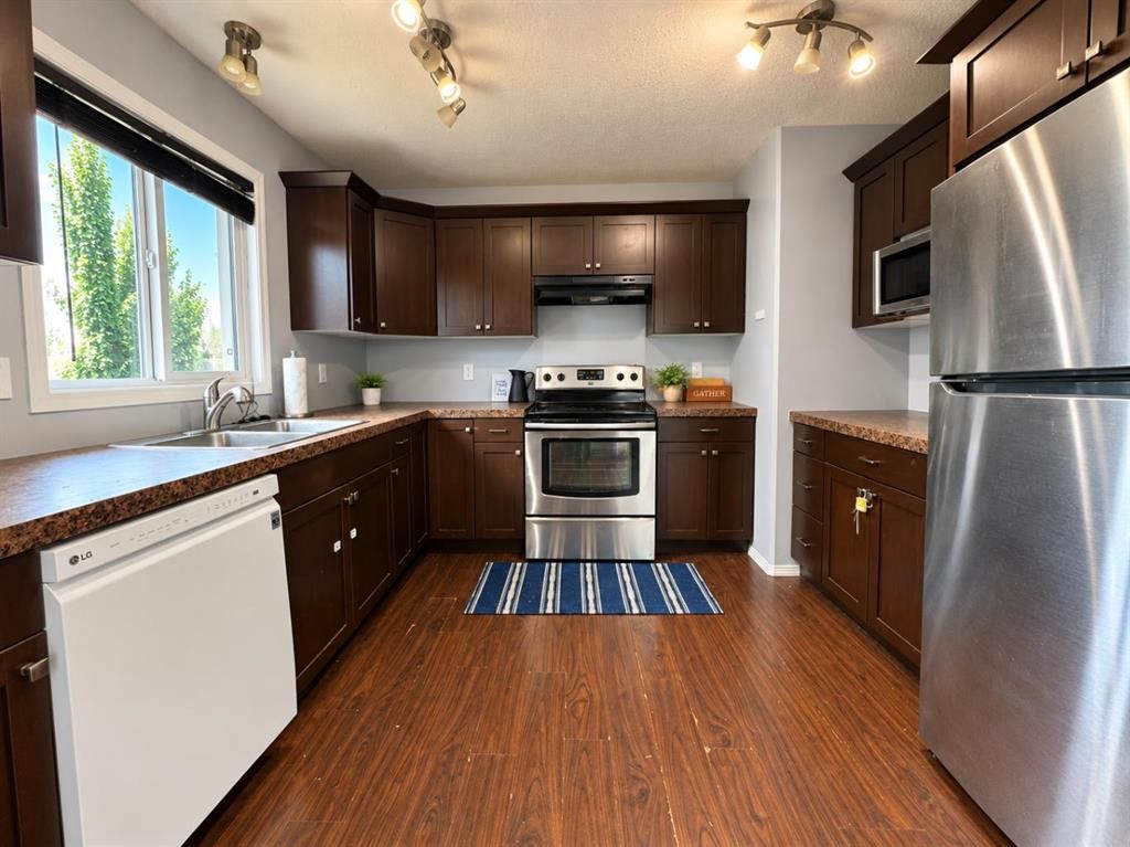 9527 93 Street  - Photo 14