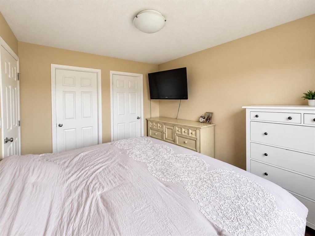 9527 93 Street  - Photo 18