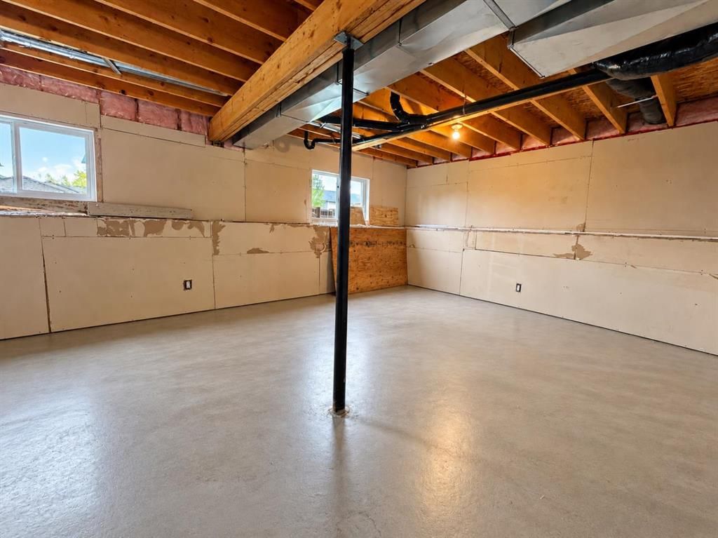 9527 93 Street  - Photo 24