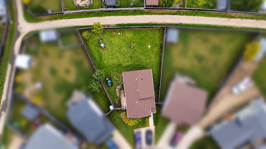9527 93 Street  - Photo 5