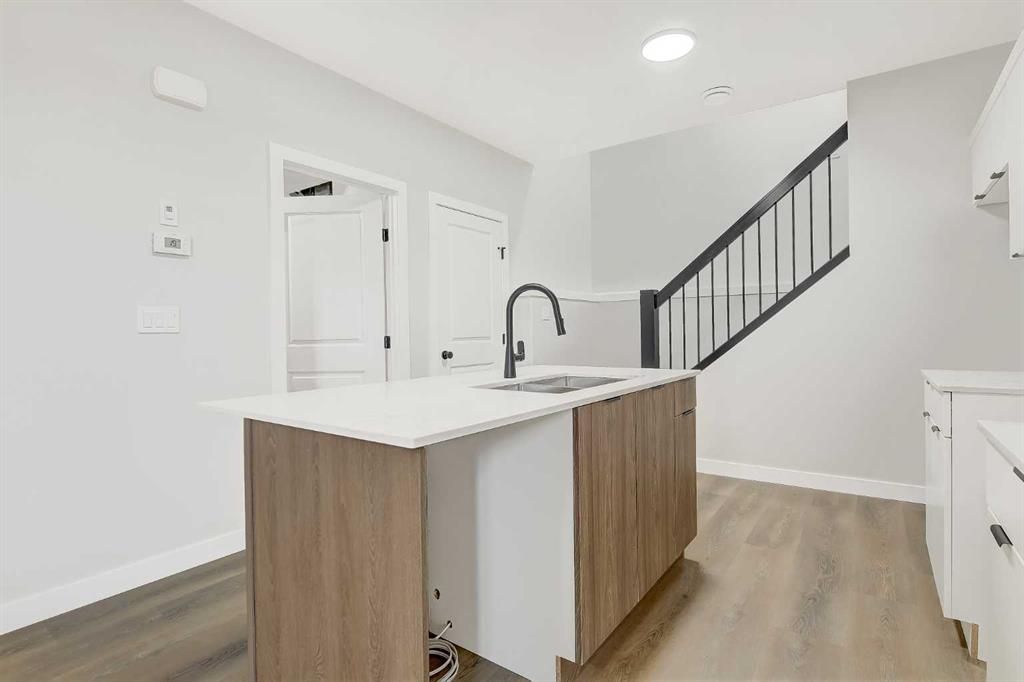 8202 87 Street  - Photo 34
