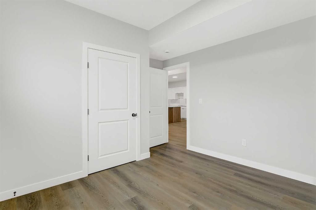 8209 87A Street  - Photo 31