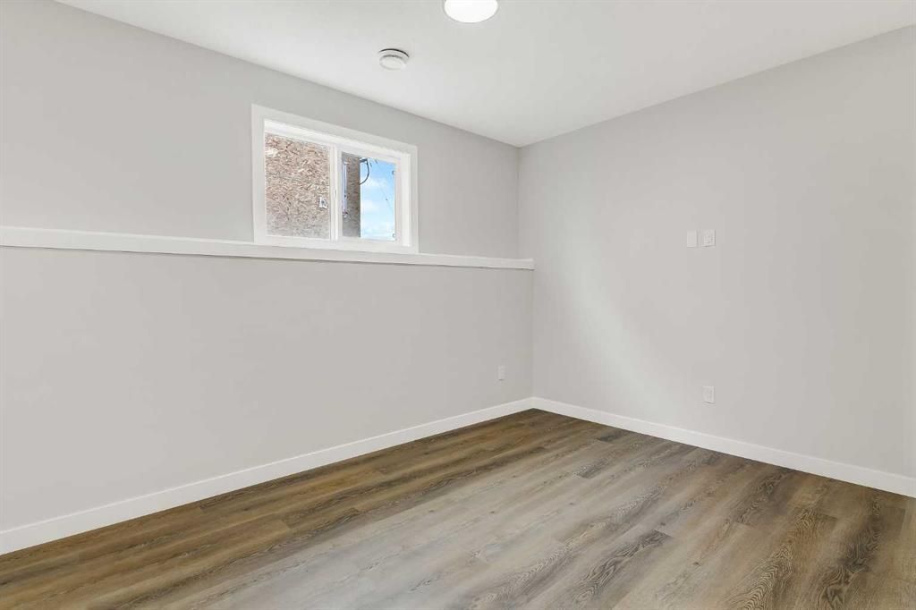 8209 87A Street  - Photo 33
