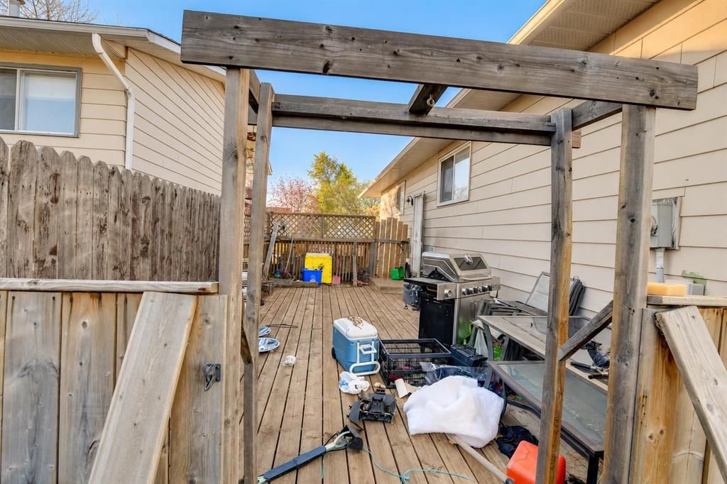 9412 83 Avenue  - Photo 34