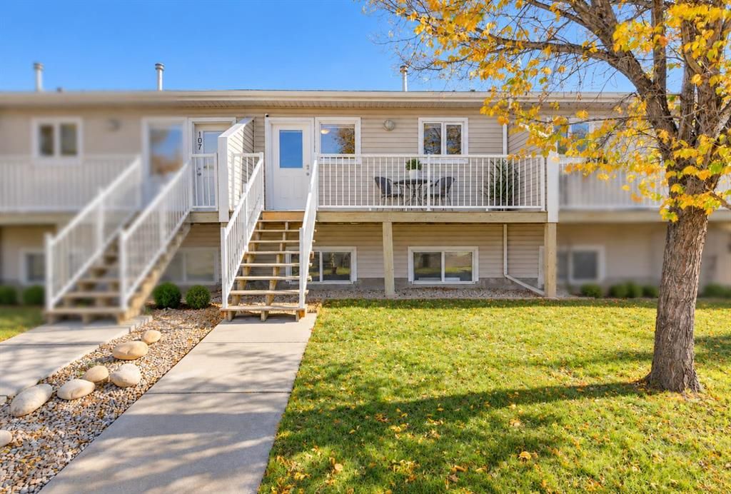 109, 9105 91 Street  - Photo 2