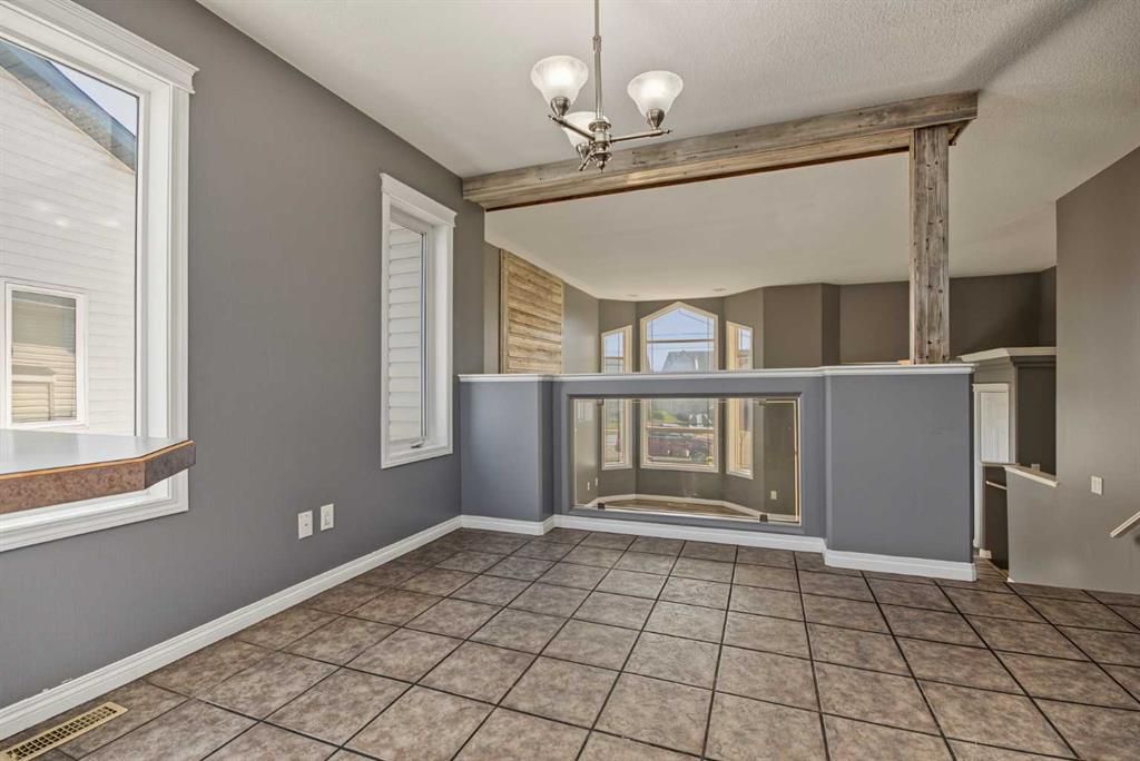 10646 Royal Oaks Drive E - Photo 14