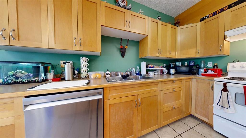 12826 95 Street  - Photo 12