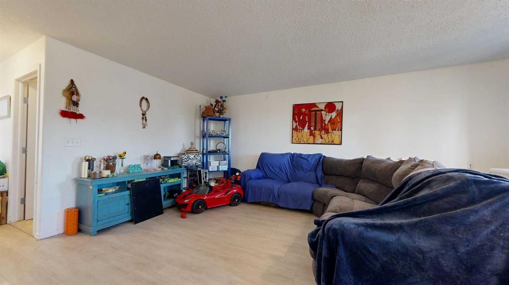 12826 95 Street  - Photo 4