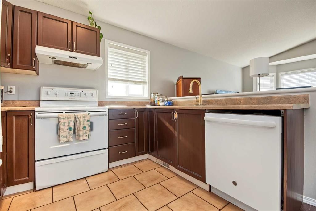 6217 88A Street  - Photo 10