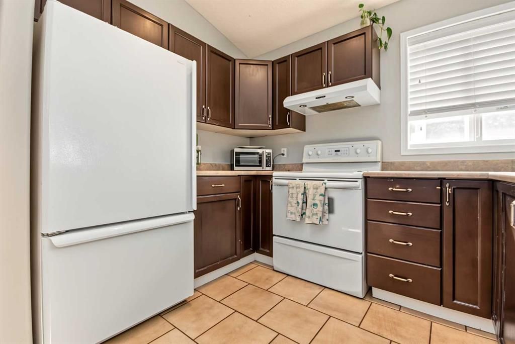 6217 88A Street  - Photo 11