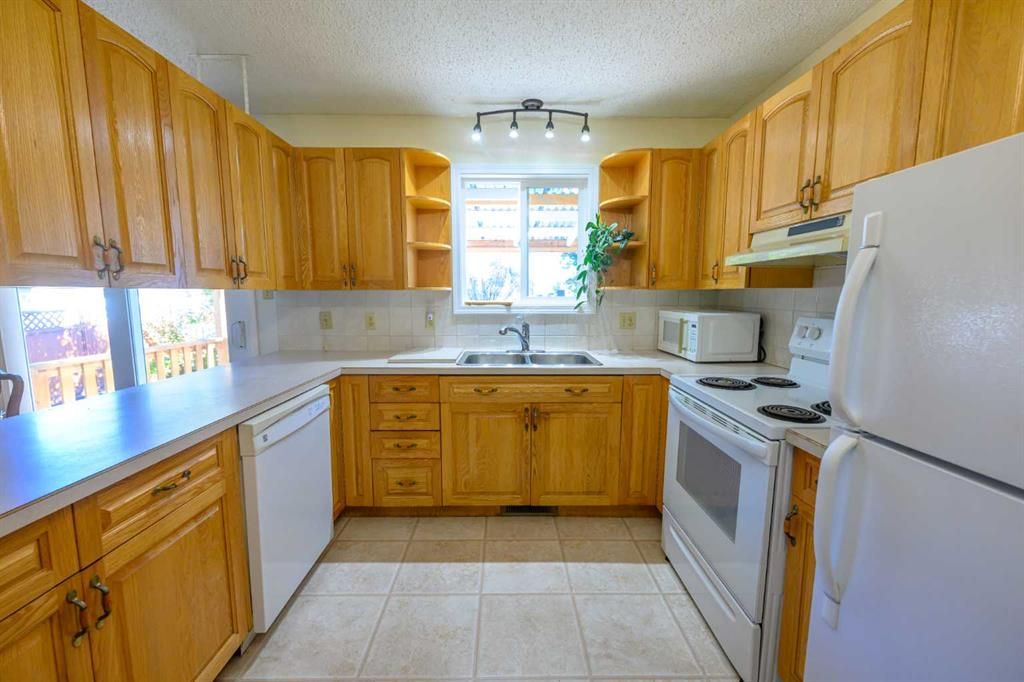 7231 Patterson Drive  - Photo 17