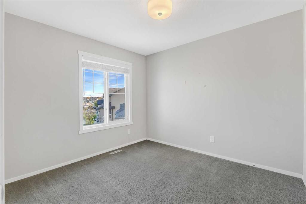 10102 85A Street  - Photo 21