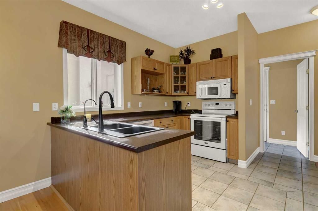 4615 94 Street  - Photo 6