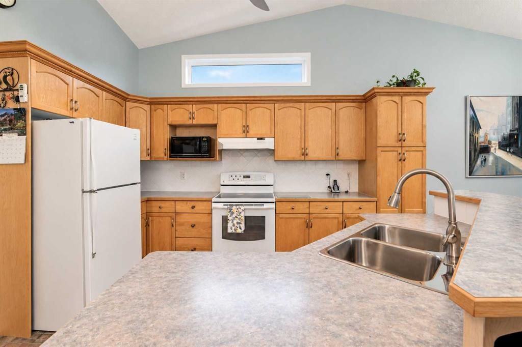 130 Pinnacle Way  - Photo 5