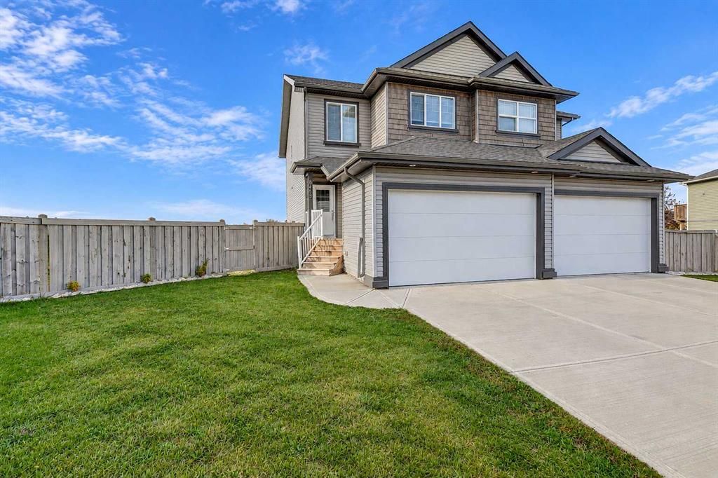 8459 101 Avenue  - Photo 1