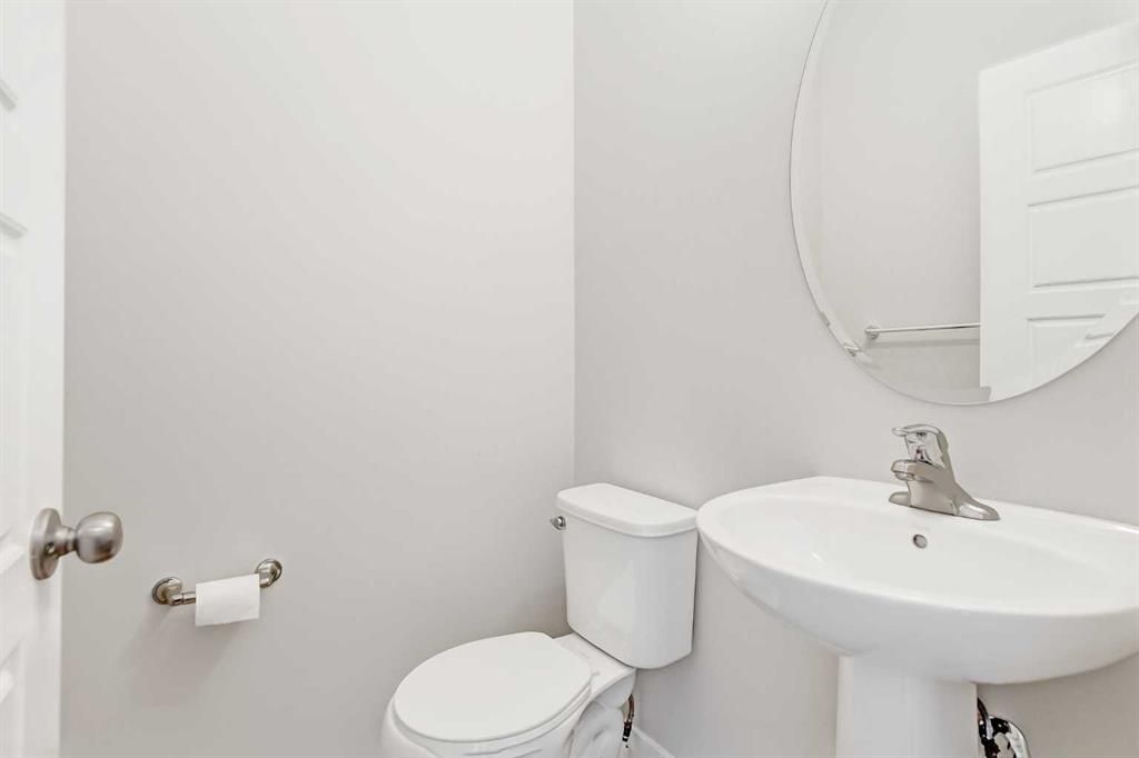 8459 101 Avenue  - Photo 12