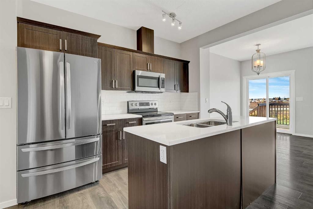 8459 101 Avenue  - Photo 4
