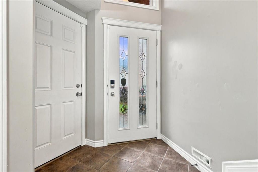 185 Pinnacle Drive  - Photo 4