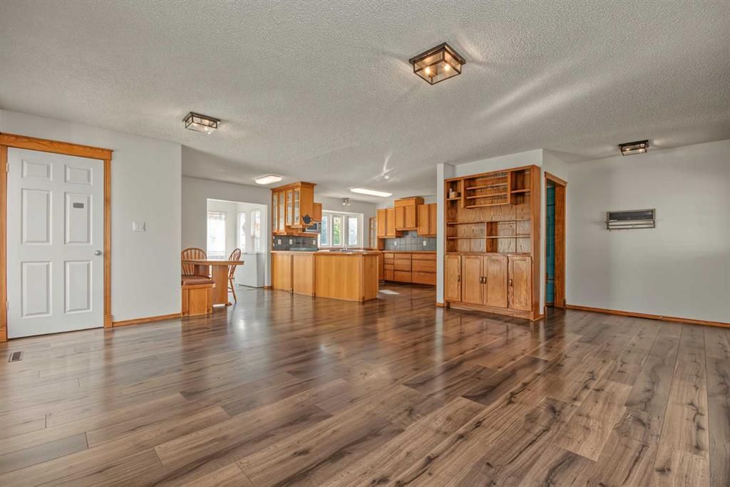 9907 85 Avenue  - Photo 10