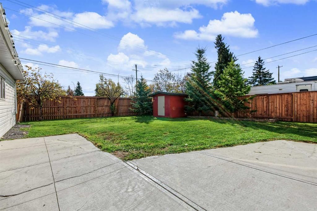 9907 85 Avenue  - Photo 30