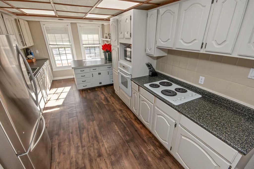 9816 105 Avenue  - Photo 14
